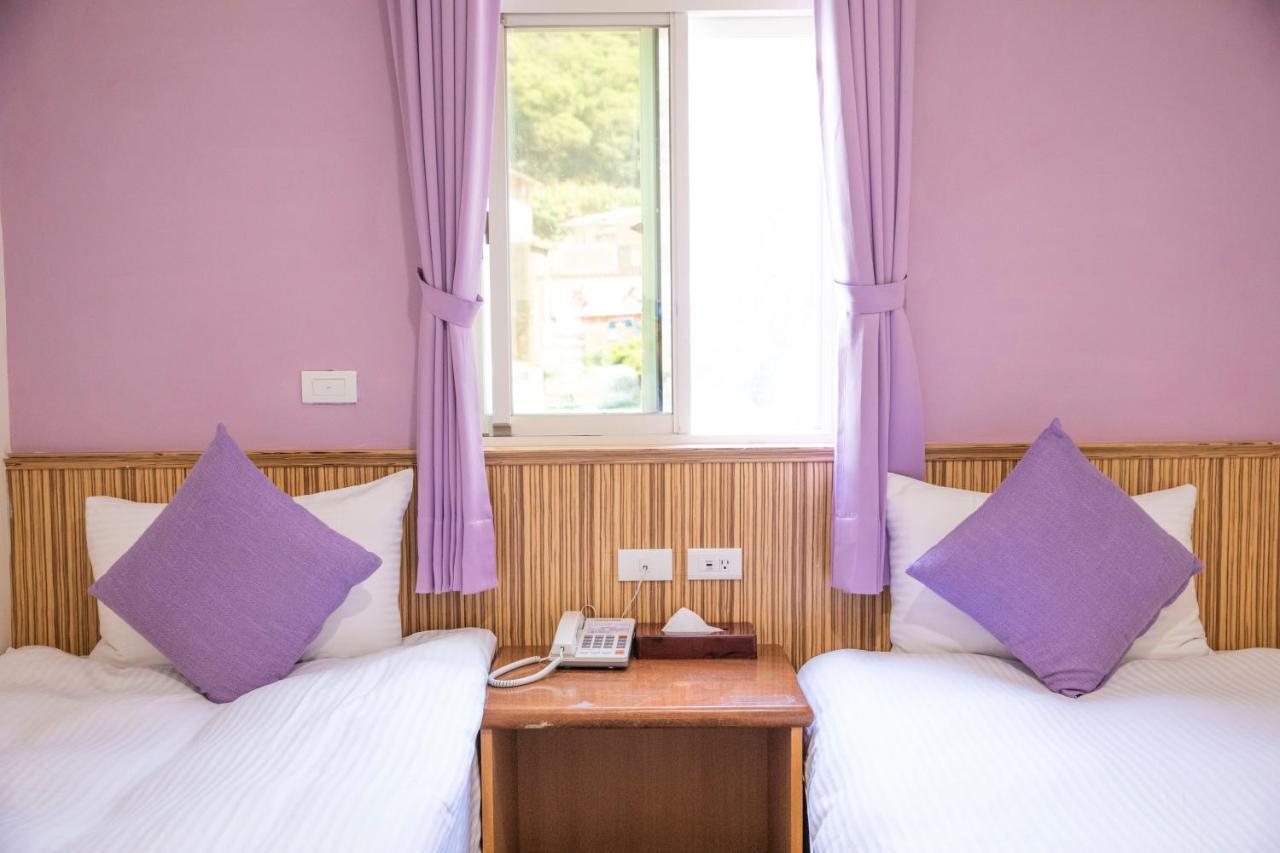 Holiday Hotel Nangan Exterior photo